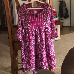 Girls Faded glory dress 100% polyester.